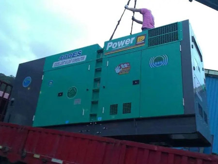 隆子柴油发电机组转速不稳定时，如何对发动机进行维护？
